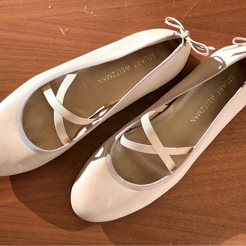 Stuart Weitzman cream (beige) flats